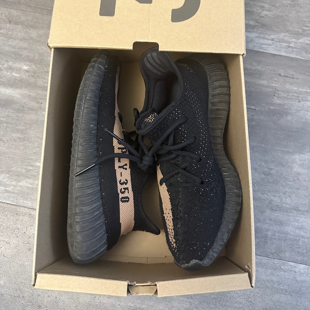 Yeezy boost 350 black and copper